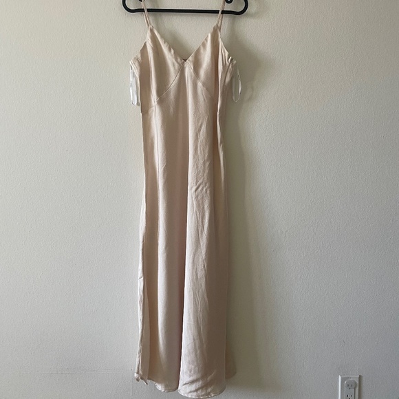 Long Satin Dress - Champagne Sz S - Picture 3 of 15